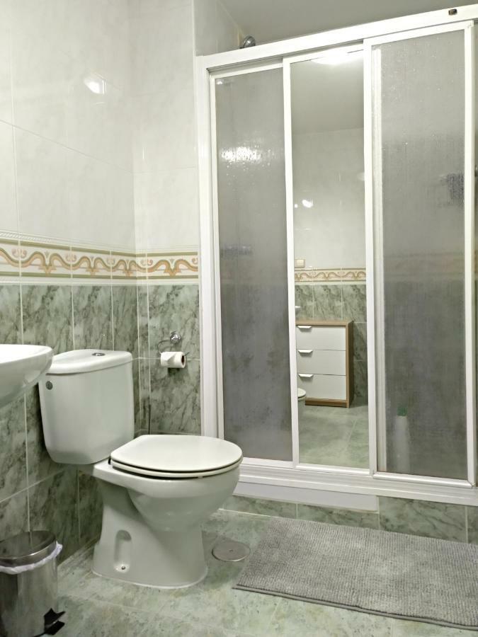 Aurinko 5 Segundo Luminoso Apartamento Con Vistas En ฟูเอนฮิโรลา ภายนอก รูปภาพ